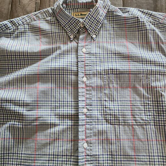 L.L. Bean Mens Large Short Sleeve Plaid Button-Down Shirt Blue Red - Picture 7 of 9